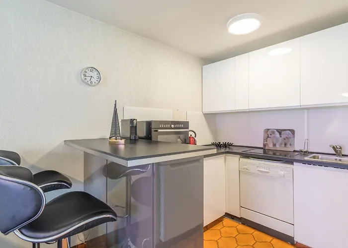 Brise Marine By Interhome Bormes-les-Mimosas