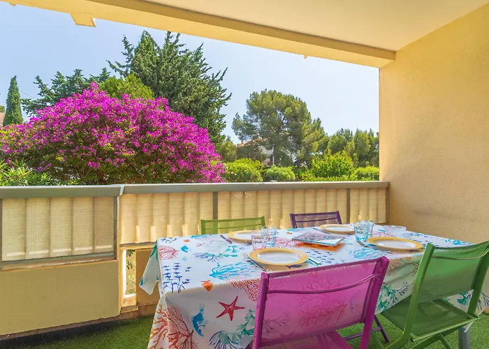 Brise Marine By Interhome Bormes-les-Mimosas